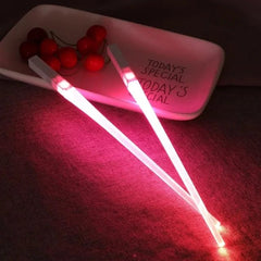 LED Lightsaber Chopsticks - Starlight Mill656865_M64IQVN